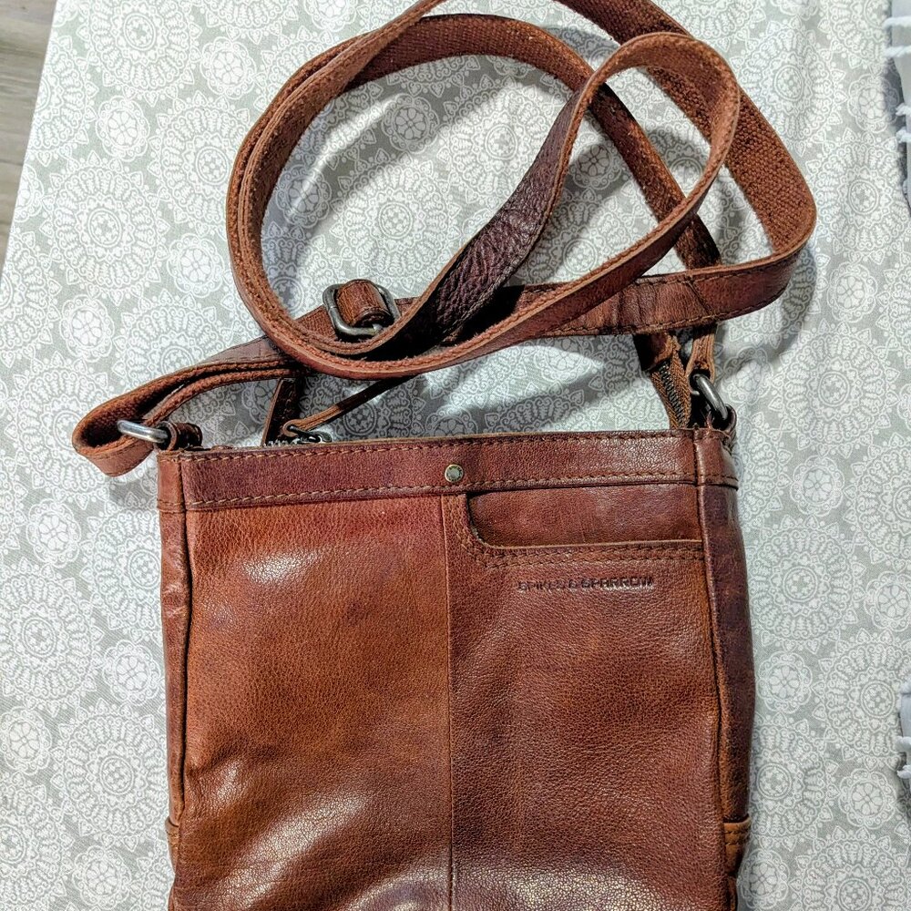 Spikes and sparrow purse